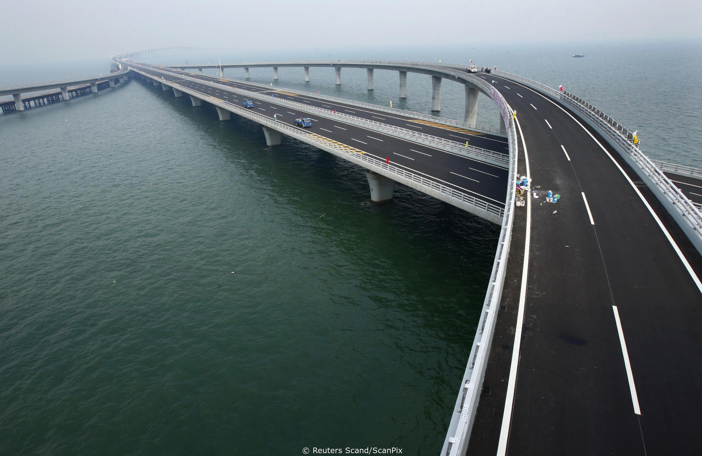 Самая длинная. Даньян-Куньшаньский виадук Китай. Мост Даньян-Куньшаньский виадук. Танянь-Кунышаньский виадук. Самый длинный мост в мире Даньян-Куньшаньский виадук.