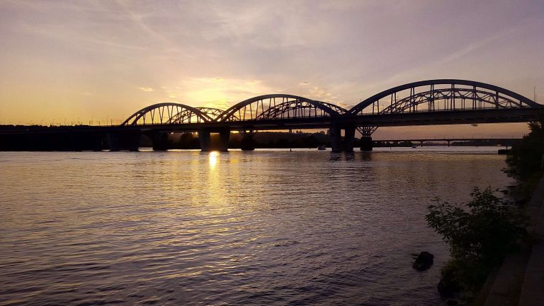 Киев река днепр