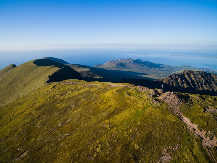 Гора Брандон (Mount Brandon). Фото с сайта: irelandandscotlandluxurytours.com