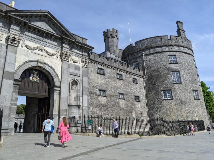 Замок Килкенни (Kilkenny Castle). Фото: Татьяна Сенченко