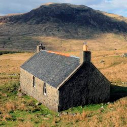 What are “Bothies” and how to use them when traveling